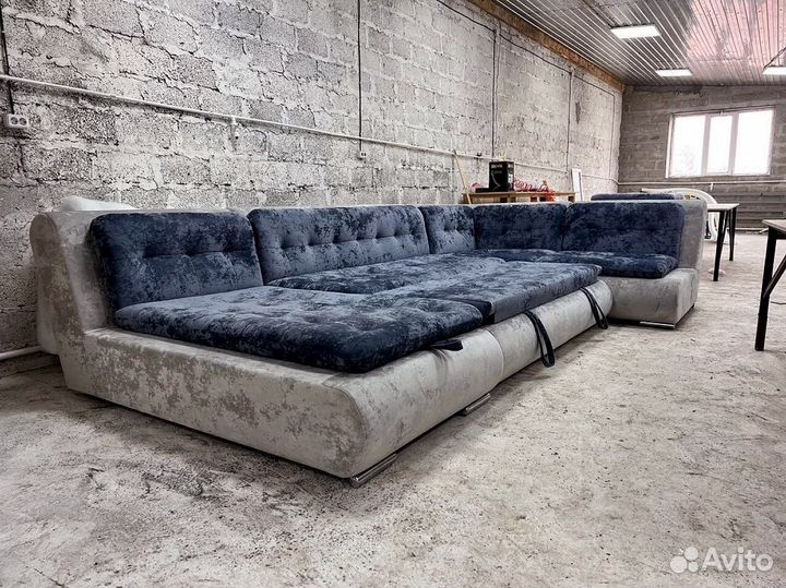 Большой диван / диван на кухню