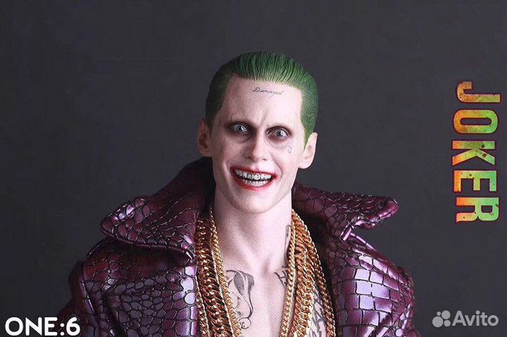 The Joker. Batman imposter version фигурка Джокер