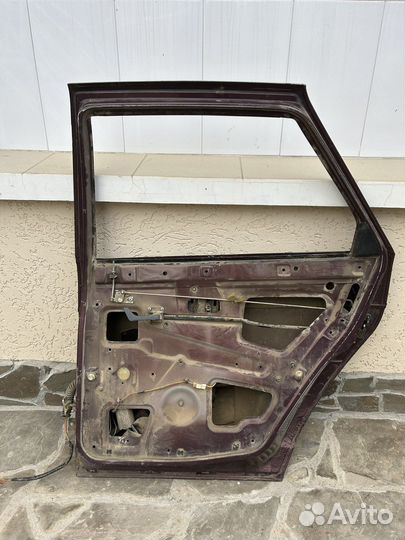 Дверь задняя правая ваз 2110
