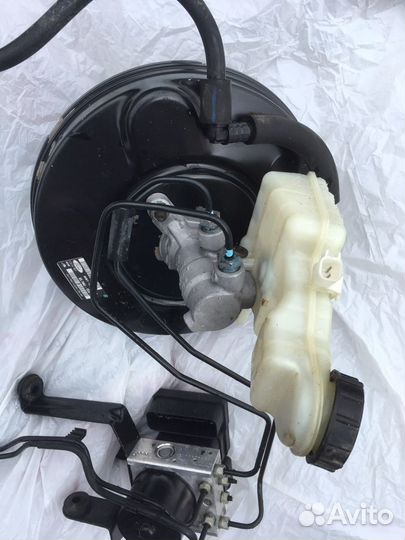 Ford Focus 3 тормозной вакуумный усилитель