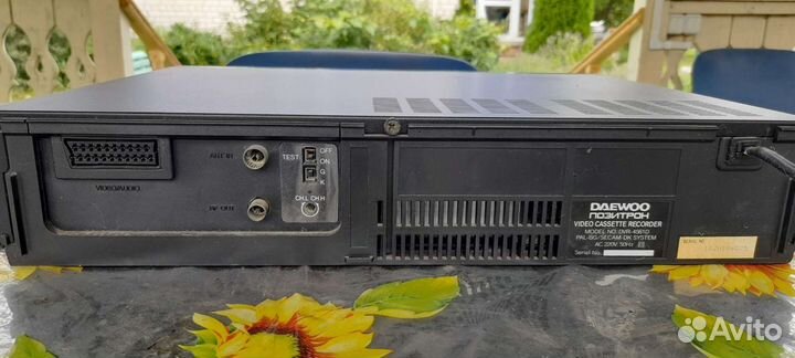 Видеомагнитофон