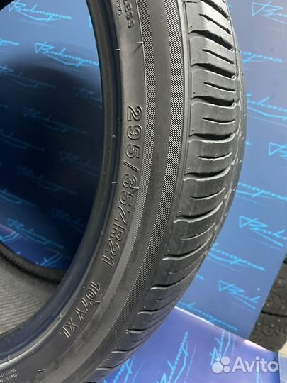 Kinforest KF-550 295/35 R21 107Y