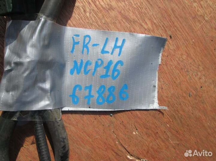 Датчик abs передний левый Toyota Platz NCP16