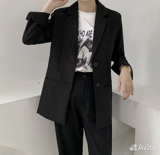 Пиджак женский черный