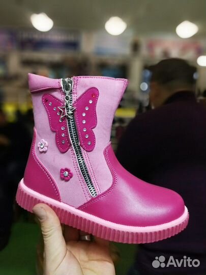 Сапожки для девочки