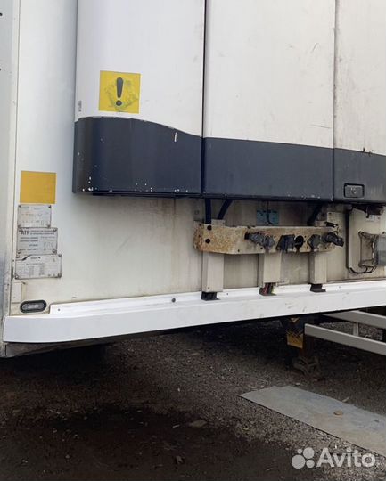 Крышка носовой части рефрижератора schmitz 509700