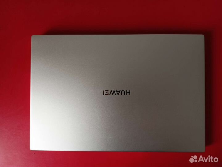 Huawei matebook d14