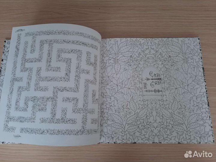 Книга для творчества и снятия стресса