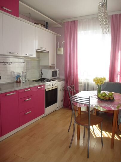 4-к. квартира, 83 м², 9/10 эт.
