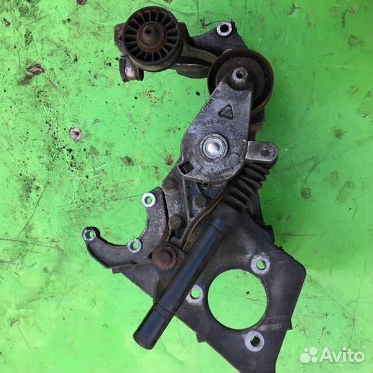 Кронштейн генератора Сеат Толедо 2