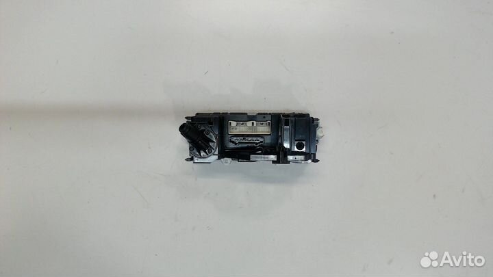 Переключатель отопителя Volkswagen Passat 6, 2007