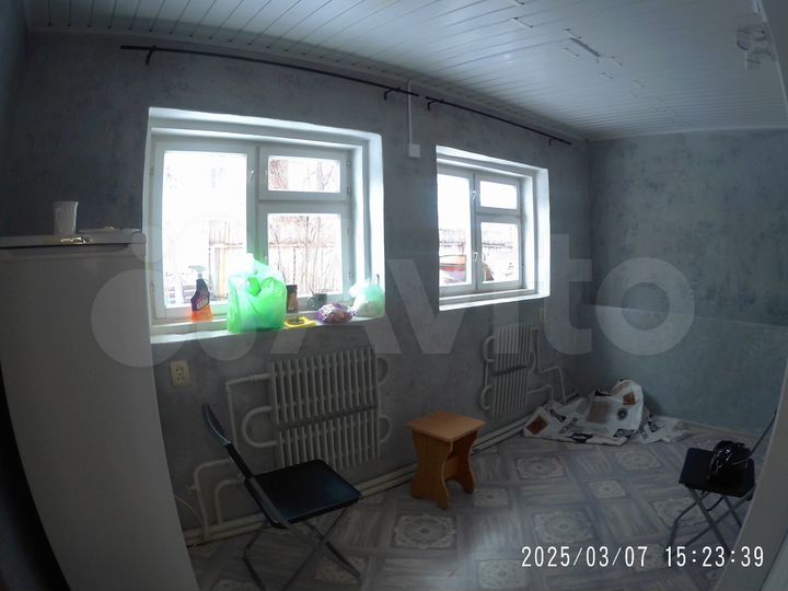 Комната 18 м² в 2-к., 1/2 эт.