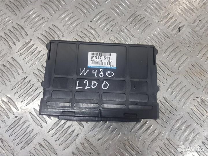 Блок управления АКПП Мицубиси Л200 MN171511