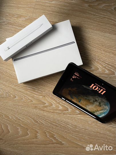 iPad 7 32gb + apple pencil 1 + чехол