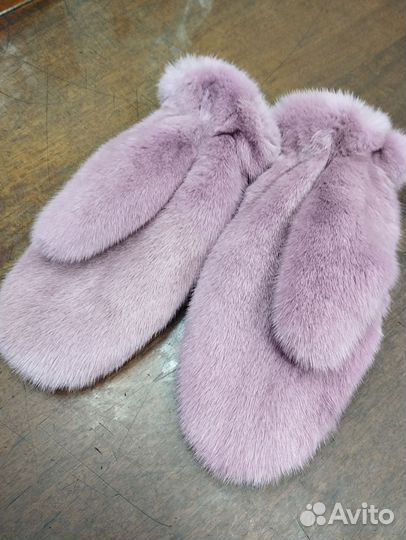 Варежки женские норковые