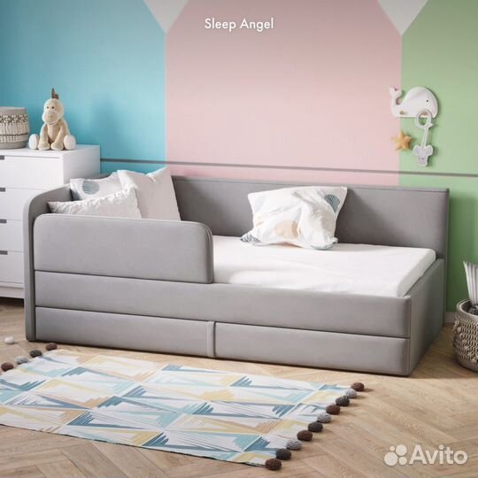 Детская кровать диван с мягкими бортиками