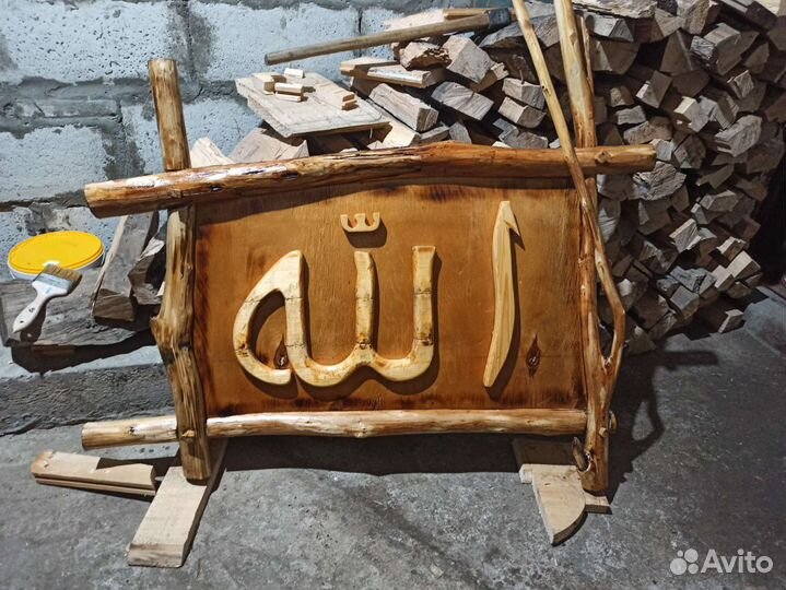 Картина из дерева