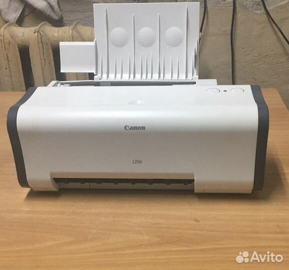 Цветной струйный принтер