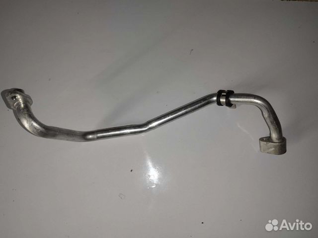 Трубка кондиционера 924800470R Renault Duster