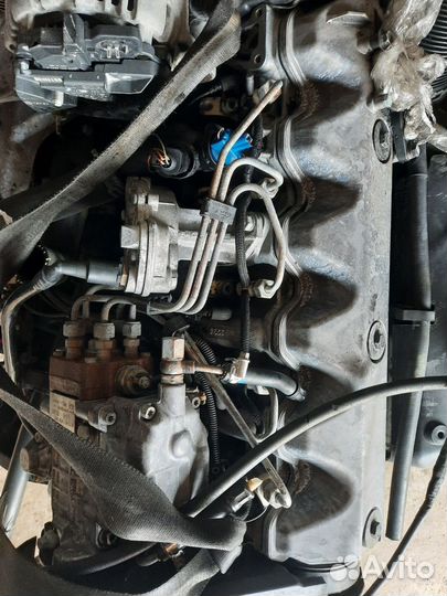 Двигател vw T4 2.5 ACV