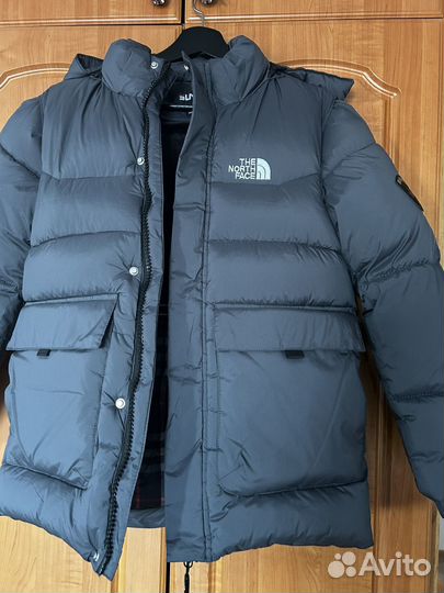 Пуховик новый 146