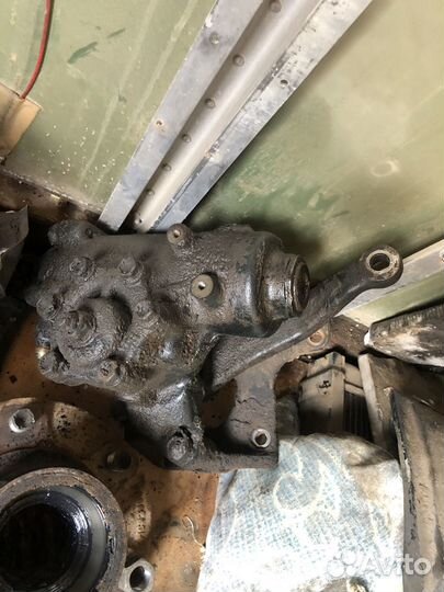 Рулевой редуктор Mitsubishi Fuso и другие з/ч