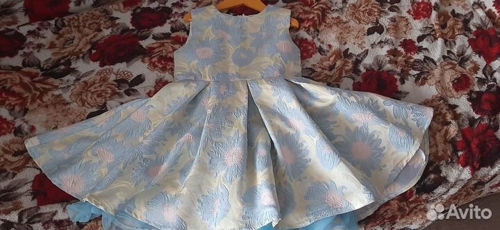 Платье на 6-7лет