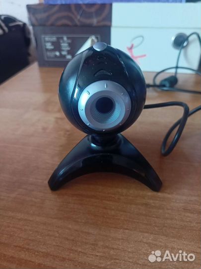 Веб-камера Genius