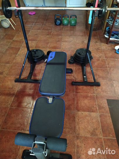 Скамья для жима со стойками и штангой бу