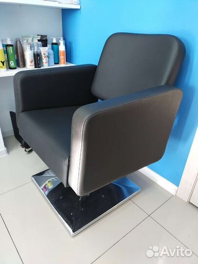 Кресло парикмахерское