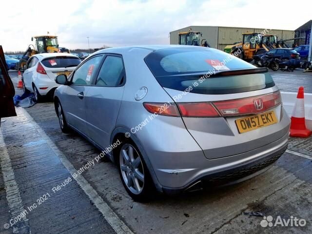 Разбирается на запчасти honda Civic 5D R18A2