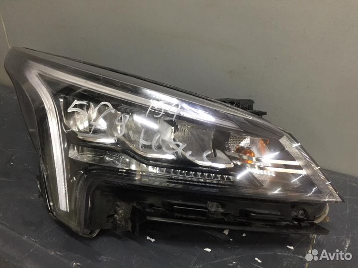 Фара прав Kia Rio 4 LED Киа Рио