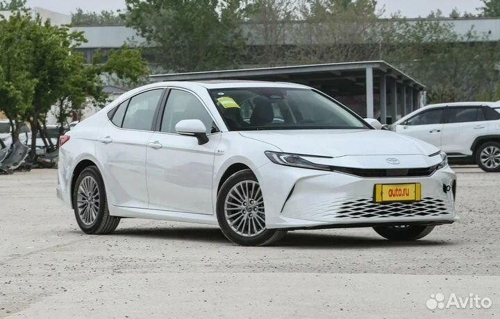 Toyota Camry 2.0 CVT, 2024