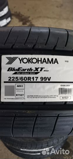 Yokohama BluEarth-XT AE61 225/60 R17