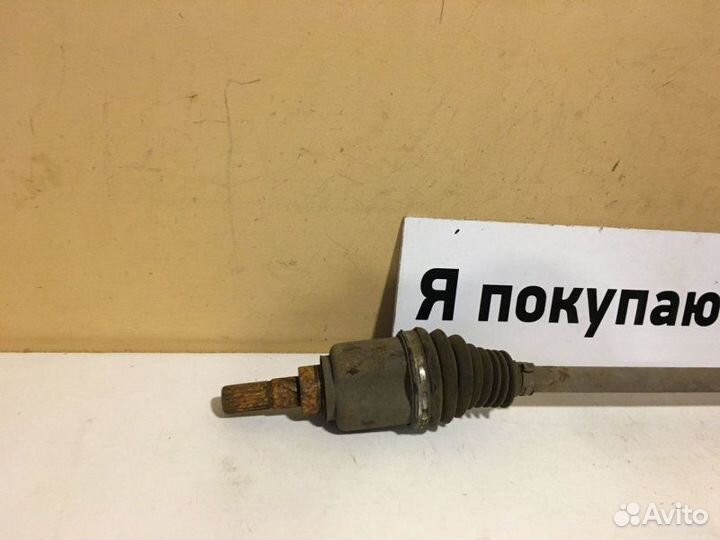 Полуось задний Nissan Terrano