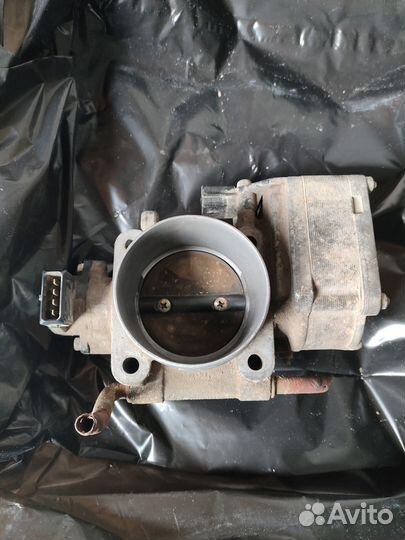 Блок управления двигателем эбу имеются другие з.ч