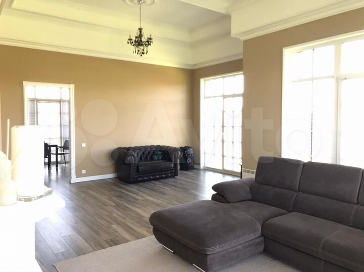 Дом 240 м² на участке 13 сот.