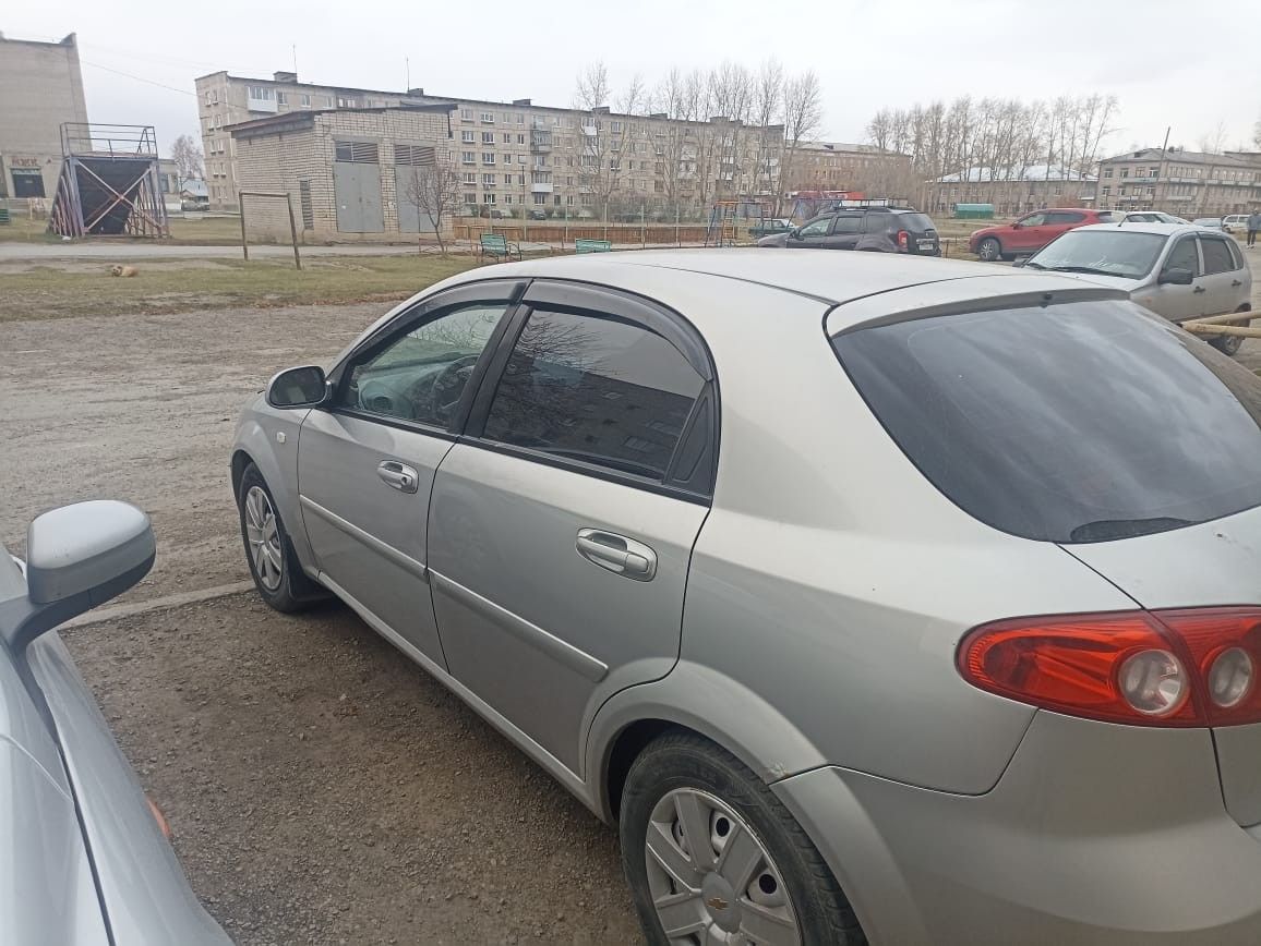 Chevrolet Lacetti: фото владельца