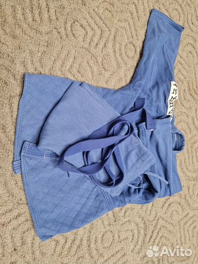 Кимоно для джиу джитсу 150