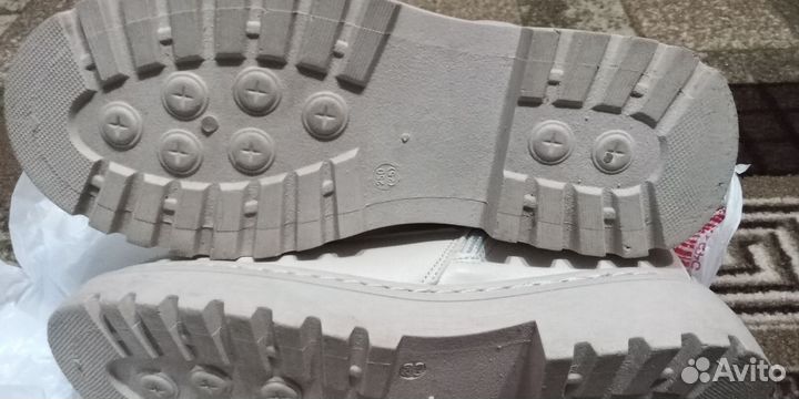 Ботинки женские зимние 39 размера