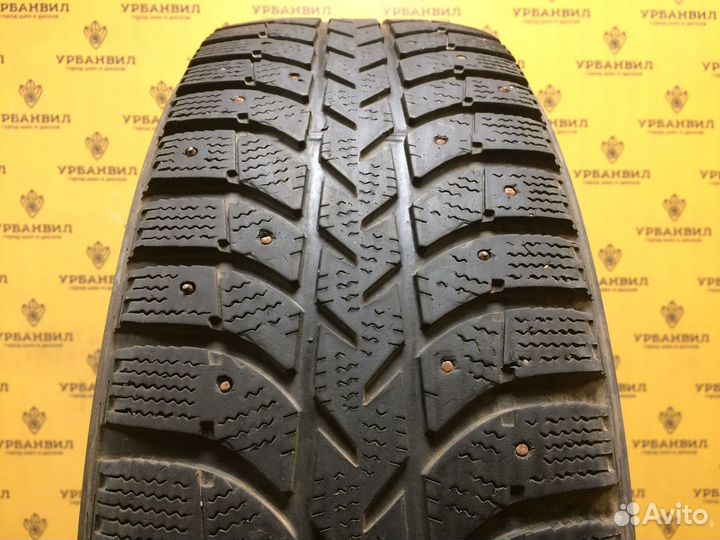 Bridgestone Ice Cruiser 5000 225/65 R17 102T