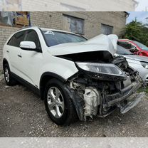 Kia Sorento 2.4 AT, 2017, битый, 160 000 км, с пробегом, цена 920 000 руб.