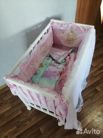 Детская кроватка
