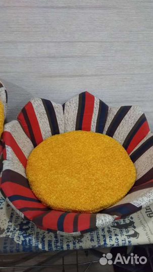 Лежанка для животных. Когтеточки