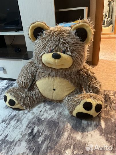 Плюшевый медведь