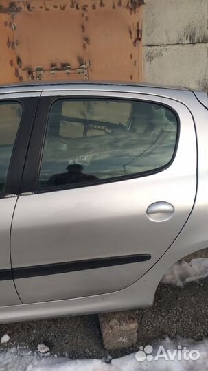 Двери пежо 206