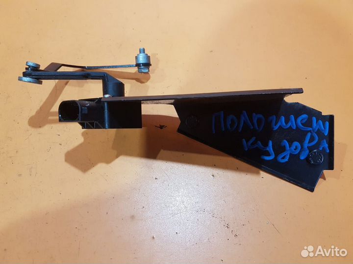 Датчик дорожного просвета на BMW 7 E66 E65