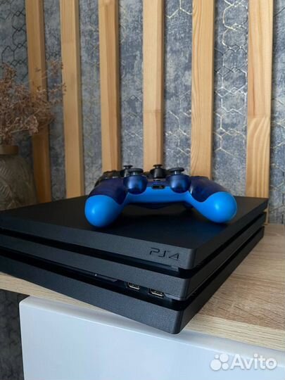 Sony PS4 pro 1tb 2rev