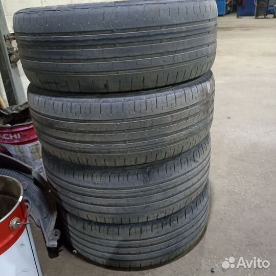 Continental ContiPremiumContact 5 205/55 R16