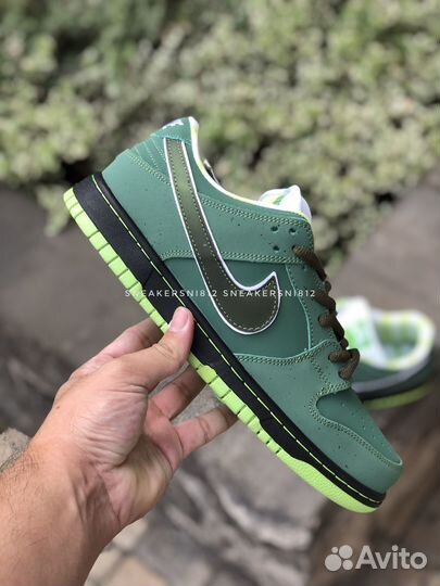 Кроссовки Nike SB Dunk Low Green Lobster